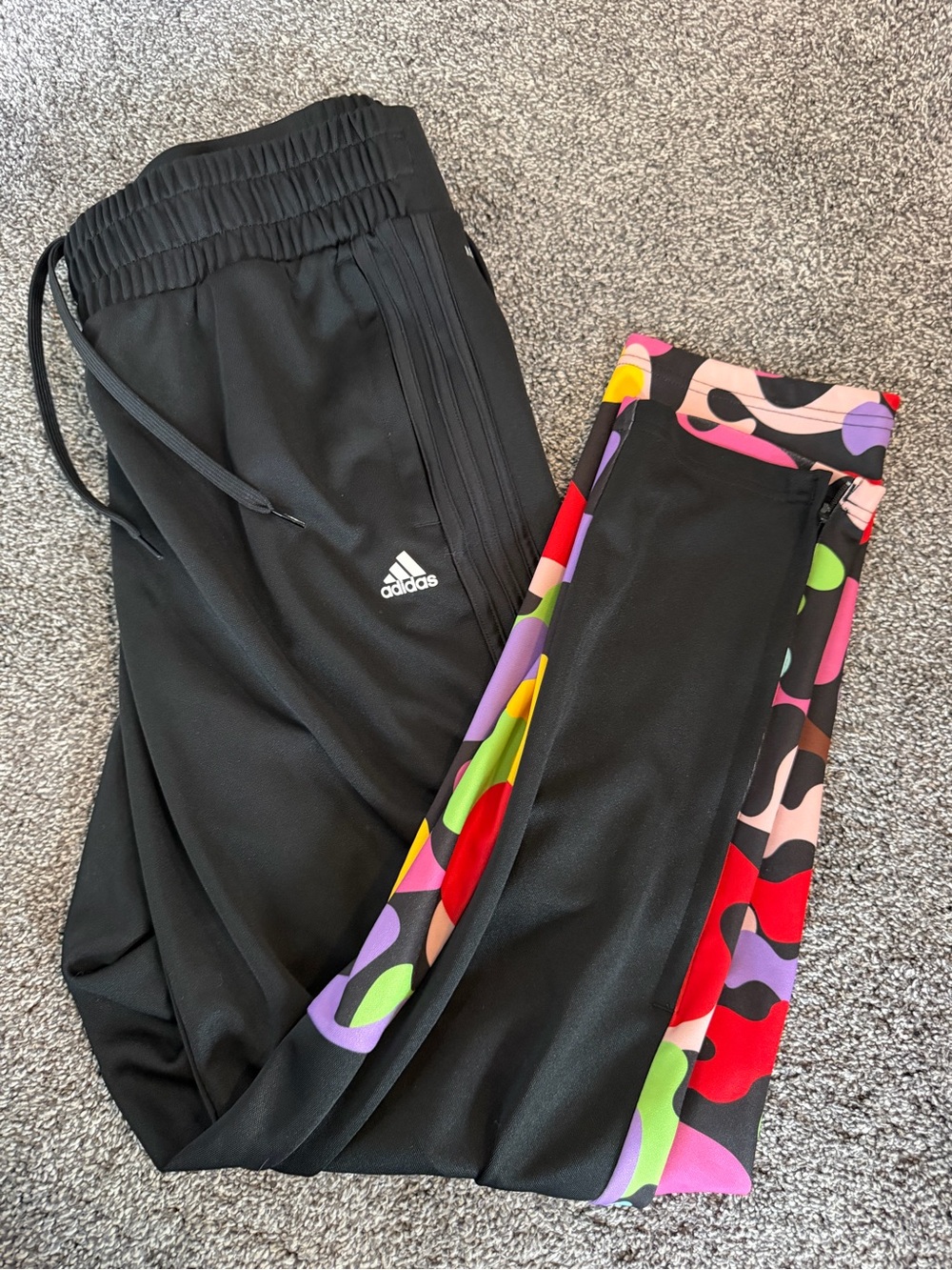 Adidas rich mnisi jogger pants
